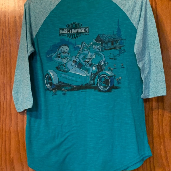 Women’s Harley Davidson shirt size small - Picture 3 of 5